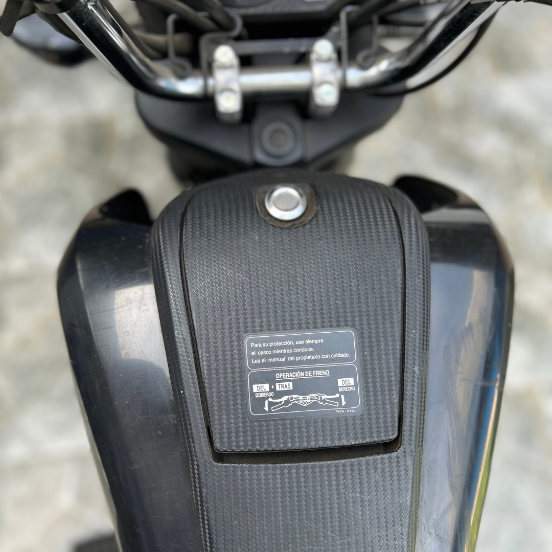 Honda navy